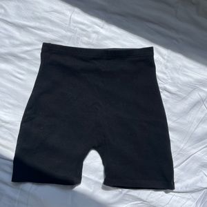Brandy Melville biker shorts cotton